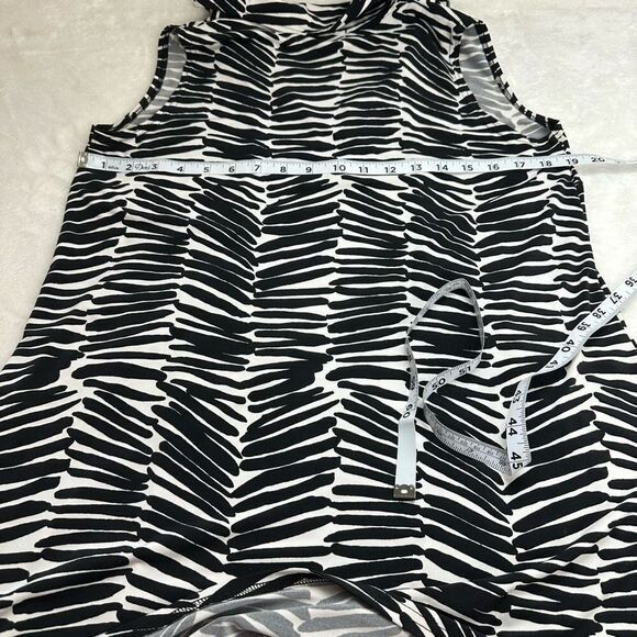 Sympli Black and White Double Take Tunic Size 10 - Picture 9 of 10